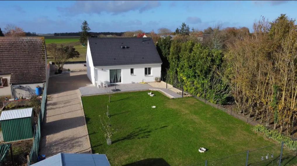 Petite Maison Au Calme Poupry Luaran gambar