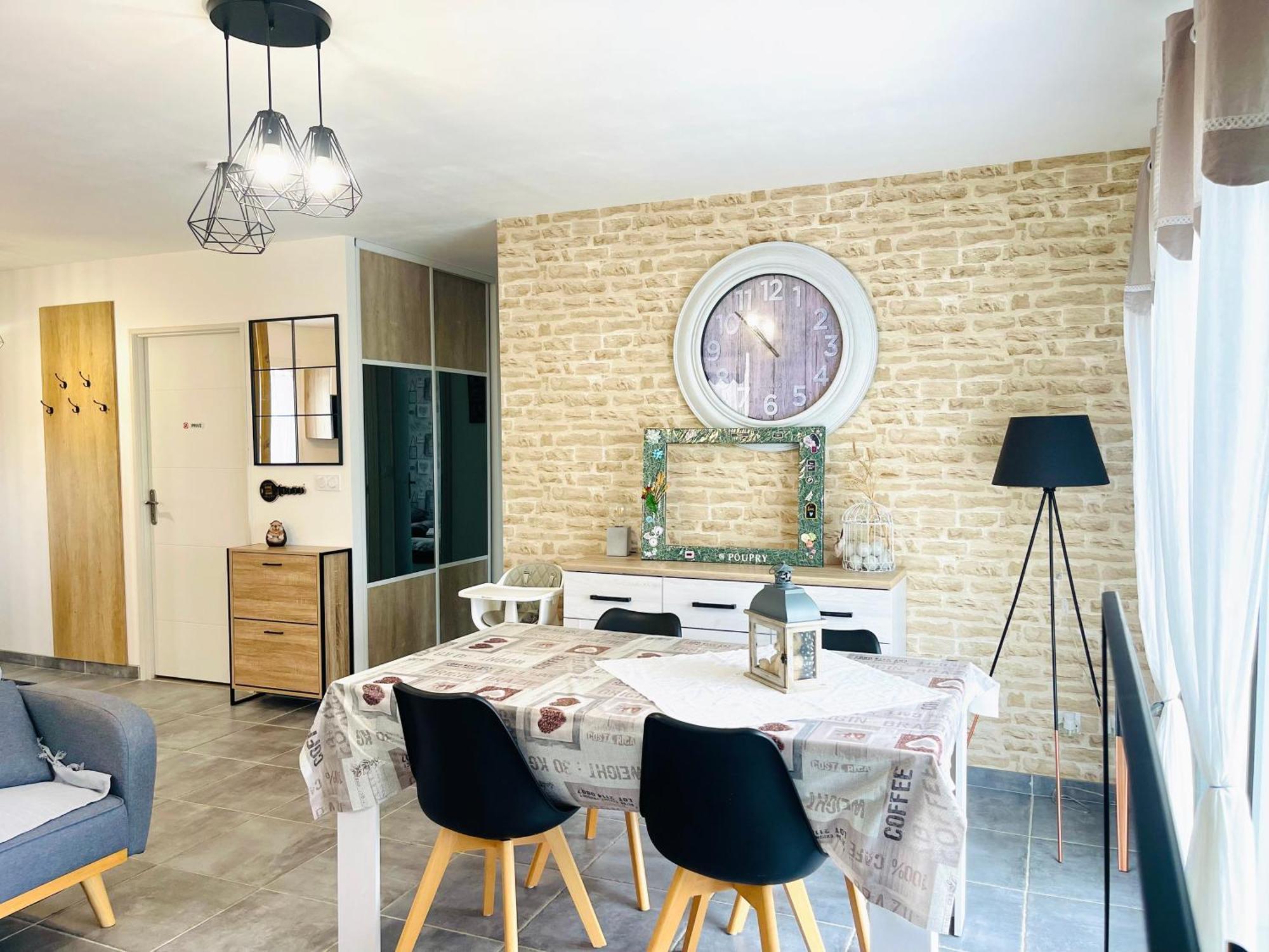 Petite Maison Au Calme Poupry Luaran gambar